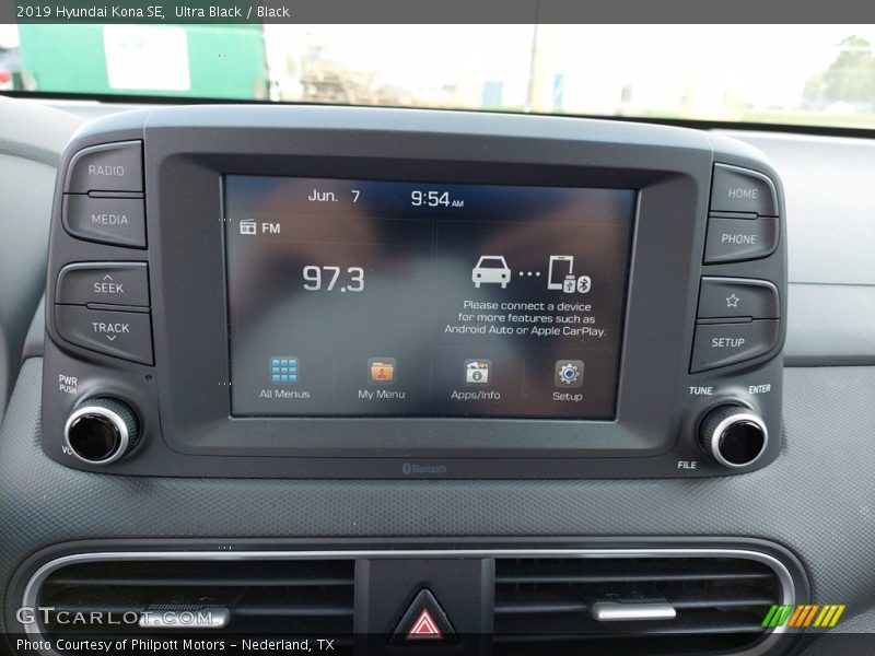 Ultra Black / Black 2019 Hyundai Kona SE