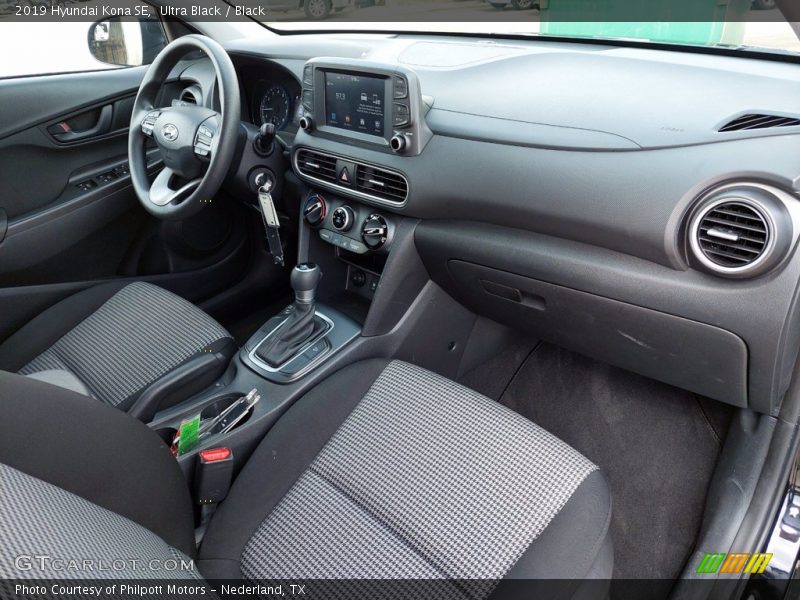 Ultra Black / Black 2019 Hyundai Kona SE