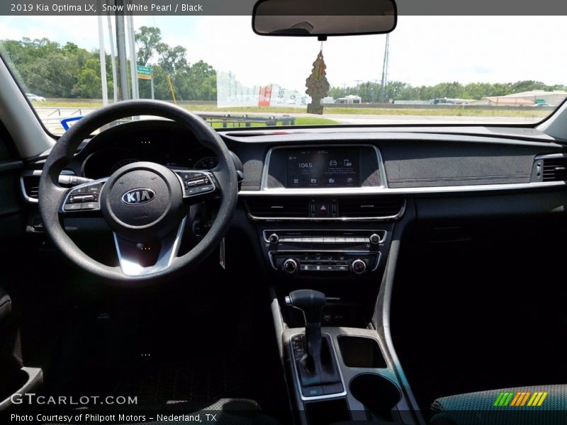 Snow White Pearl / Black 2019 Kia Optima LX
