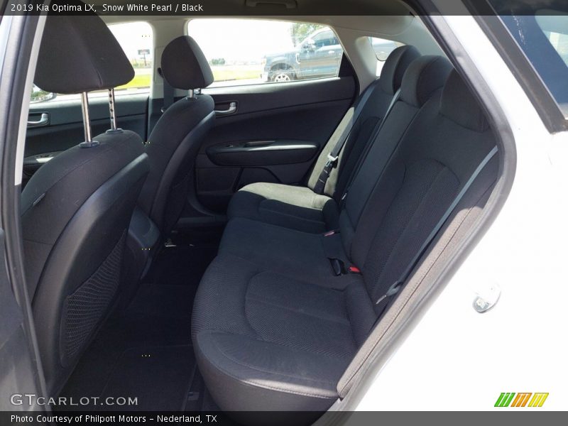 Snow White Pearl / Black 2019 Kia Optima LX