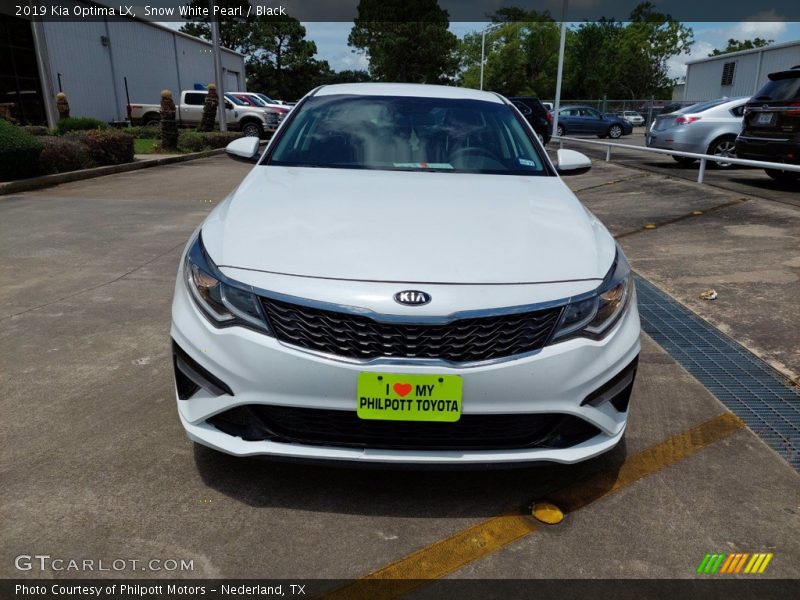 Snow White Pearl / Black 2019 Kia Optima LX