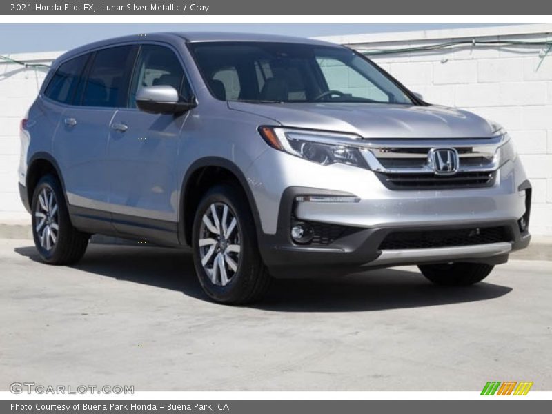 Lunar Silver Metallic / Gray 2021 Honda Pilot EX
