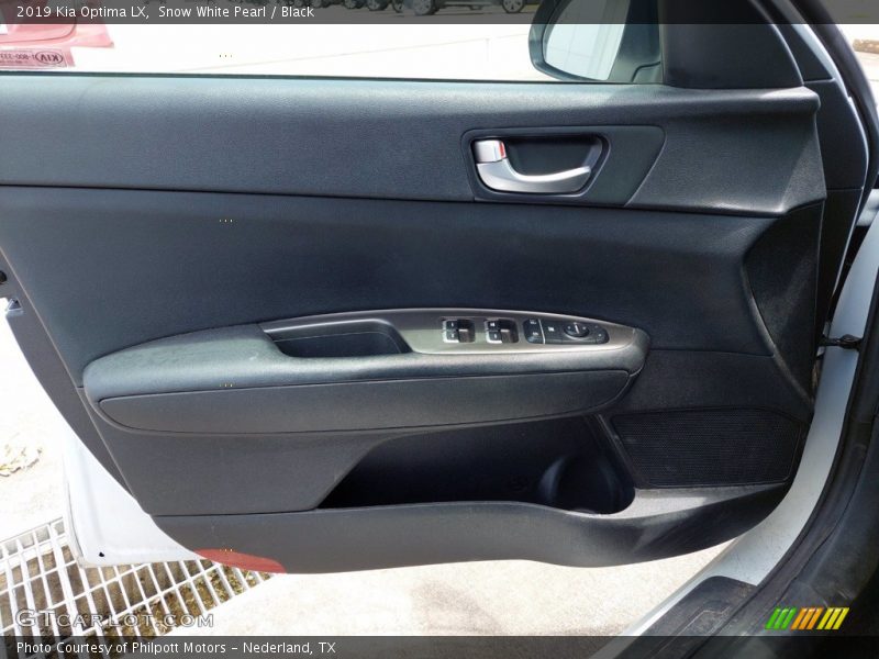 Snow White Pearl / Black 2019 Kia Optima LX