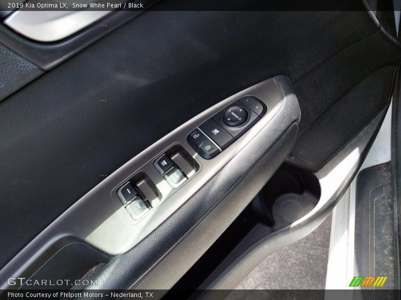 Snow White Pearl / Black 2019 Kia Optima LX