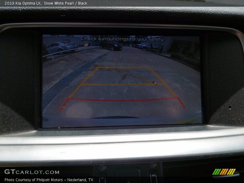 Snow White Pearl / Black 2019 Kia Optima LX