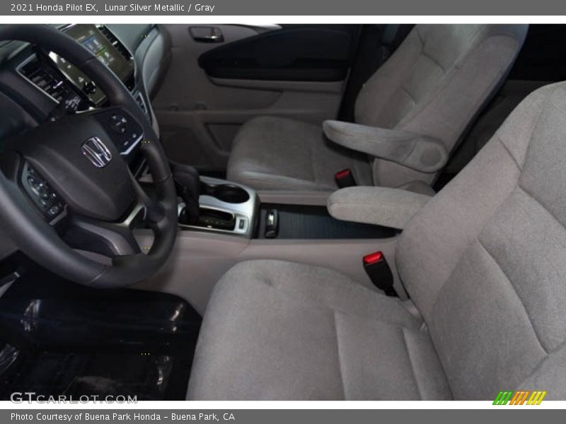 Lunar Silver Metallic / Gray 2021 Honda Pilot EX
