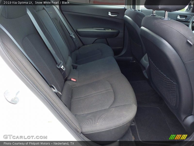 Snow White Pearl / Black 2019 Kia Optima LX