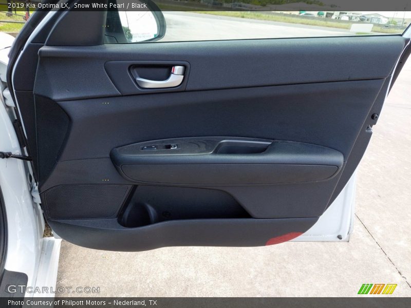 Snow White Pearl / Black 2019 Kia Optima LX