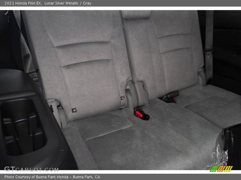 Lunar Silver Metallic / Gray 2021 Honda Pilot EX