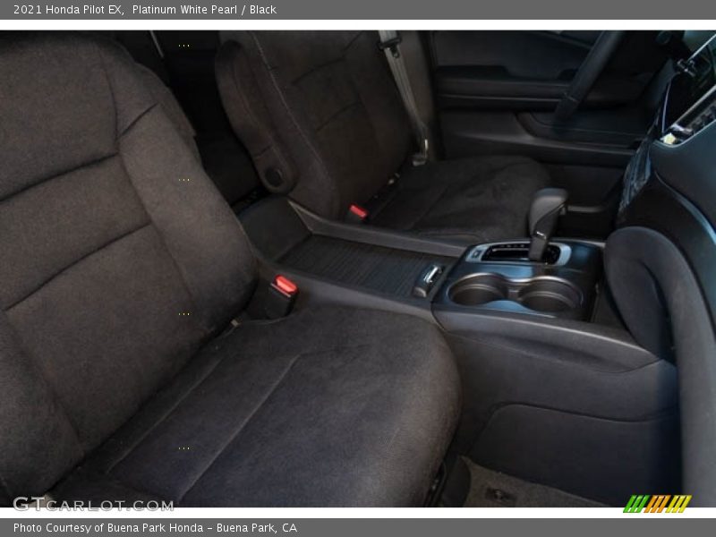 Platinum White Pearl / Black 2021 Honda Pilot EX