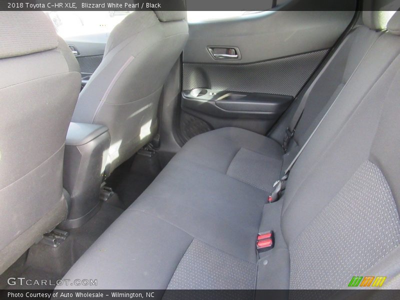 Blizzard White Pearl / Black 2018 Toyota C-HR XLE