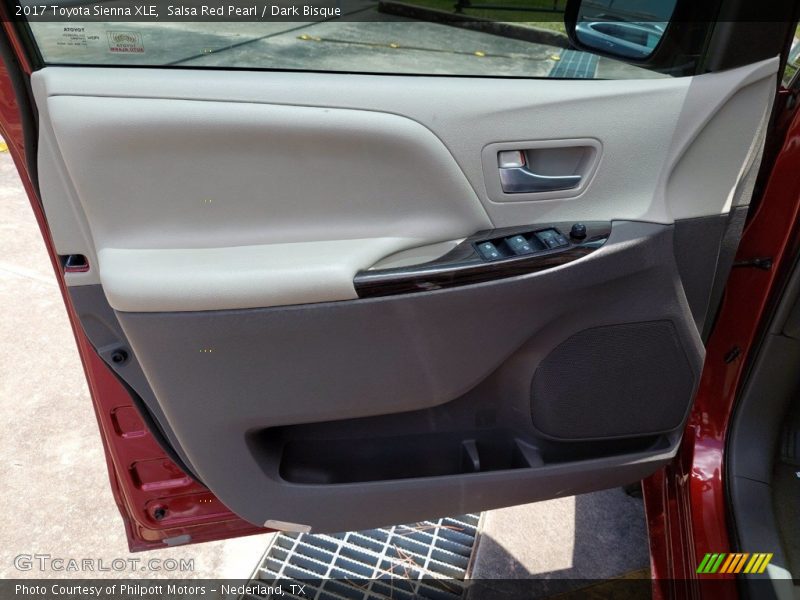 Salsa Red Pearl / Dark Bisque 2017 Toyota Sienna XLE