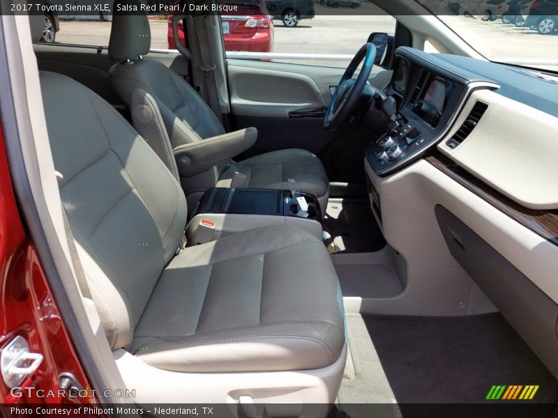 Salsa Red Pearl / Dark Bisque 2017 Toyota Sienna XLE
