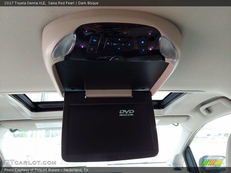 Salsa Red Pearl / Dark Bisque 2017 Toyota Sienna XLE