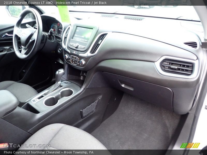 Iridescent Pearl Tricoat / Jet Black 2018 Chevrolet Equinox LT AWD