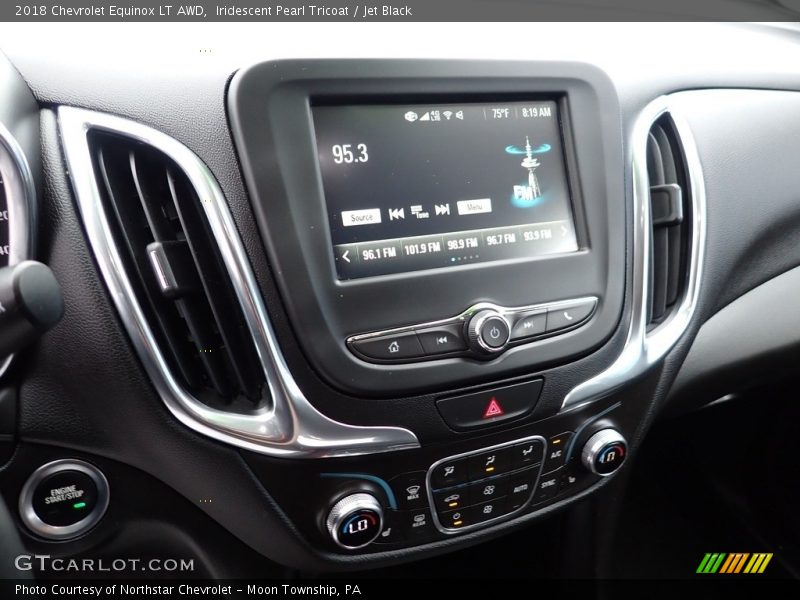Iridescent Pearl Tricoat / Jet Black 2018 Chevrolet Equinox LT AWD