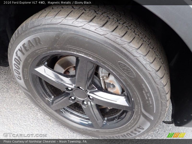 Magnetic Metallic / Ebony Black 2016 Ford Explorer XLT 4WD