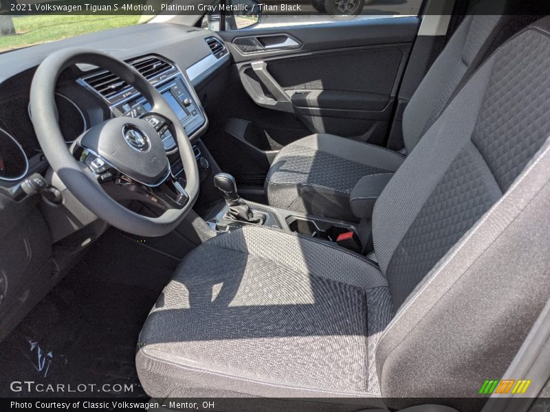 Platinum Gray Metallic / Titan Black 2021 Volkswagen Tiguan S 4Motion