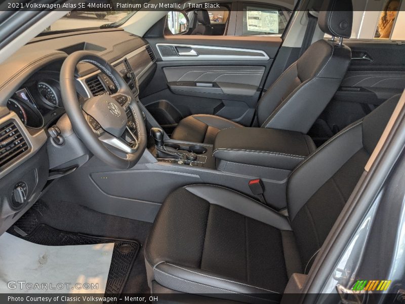 Platinum Gray Metallic / Titan Black 2021 Volkswagen Atlas SE 4Motion