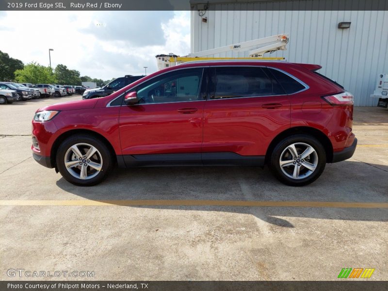 Ruby Red / Ebony 2019 Ford Edge SEL