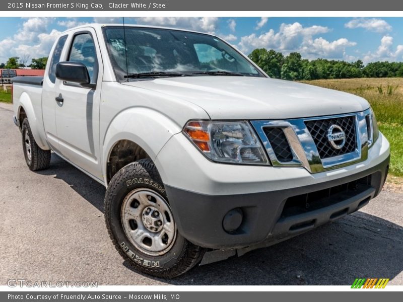 Front 3/4 View of 2015 Frontier S King Cab