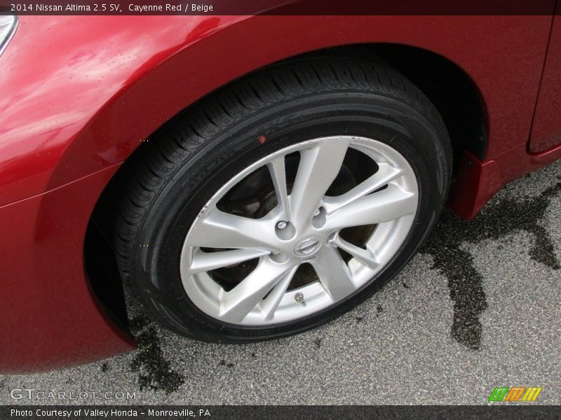 Cayenne Red / Beige 2014 Nissan Altima 2.5 SV
