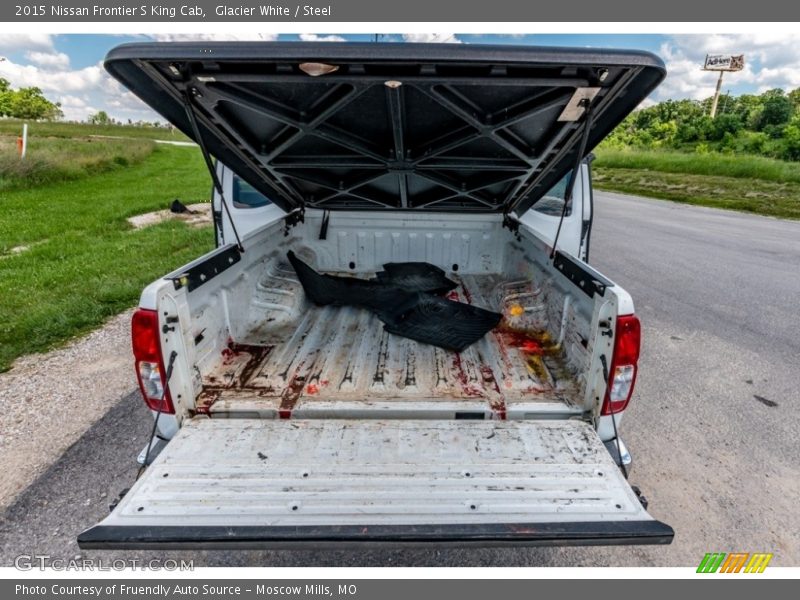 Glacier White / Steel 2015 Nissan Frontier S King Cab