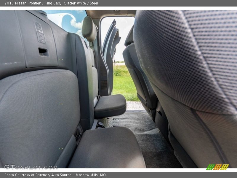 Glacier White / Steel 2015 Nissan Frontier S King Cab