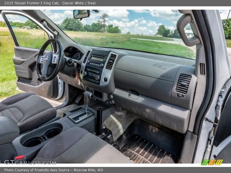 Glacier White / Steel 2015 Nissan Frontier S King Cab