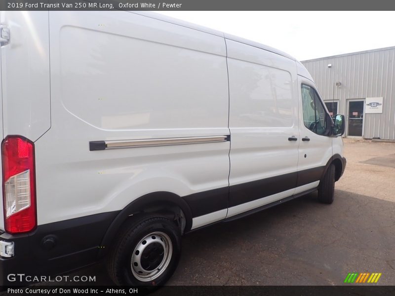 Oxford White / Pewter 2019 Ford Transit Van 250 MR Long