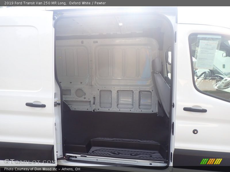 Oxford White / Pewter 2019 Ford Transit Van 250 MR Long