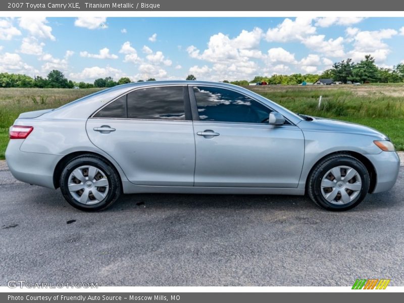 Titanium Metallic / Bisque 2007 Toyota Camry XLE