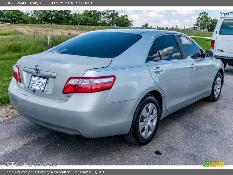 Titanium Metallic / Bisque 2007 Toyota Camry XLE