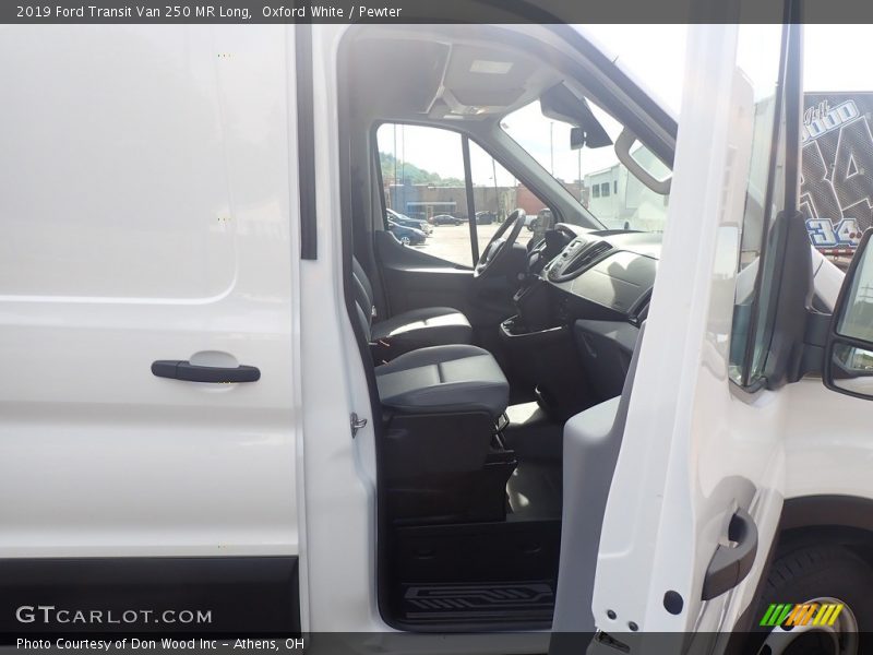 Oxford White / Pewter 2019 Ford Transit Van 250 MR Long