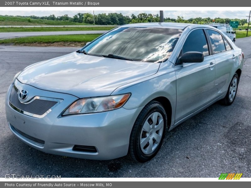 Titanium Metallic / Bisque 2007 Toyota Camry XLE