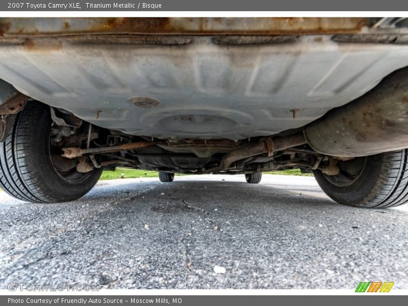 Titanium Metallic / Bisque 2007 Toyota Camry XLE