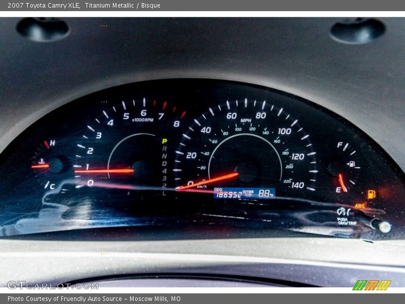 Titanium Metallic / Bisque 2007 Toyota Camry XLE
