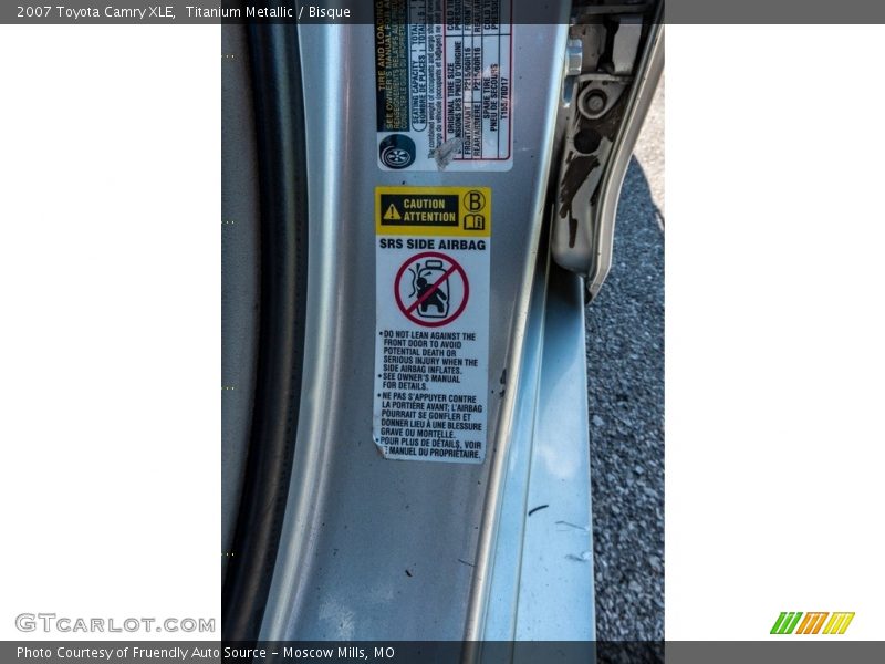 Titanium Metallic / Bisque 2007 Toyota Camry XLE