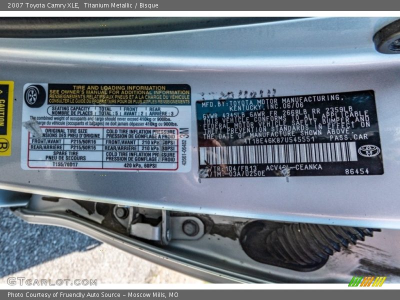 Titanium Metallic / Bisque 2007 Toyota Camry XLE