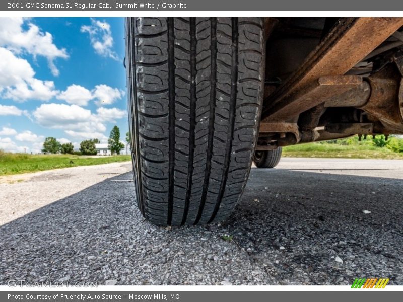 Summit White / Graphite 2001 GMC Sonoma SL Regular Cab