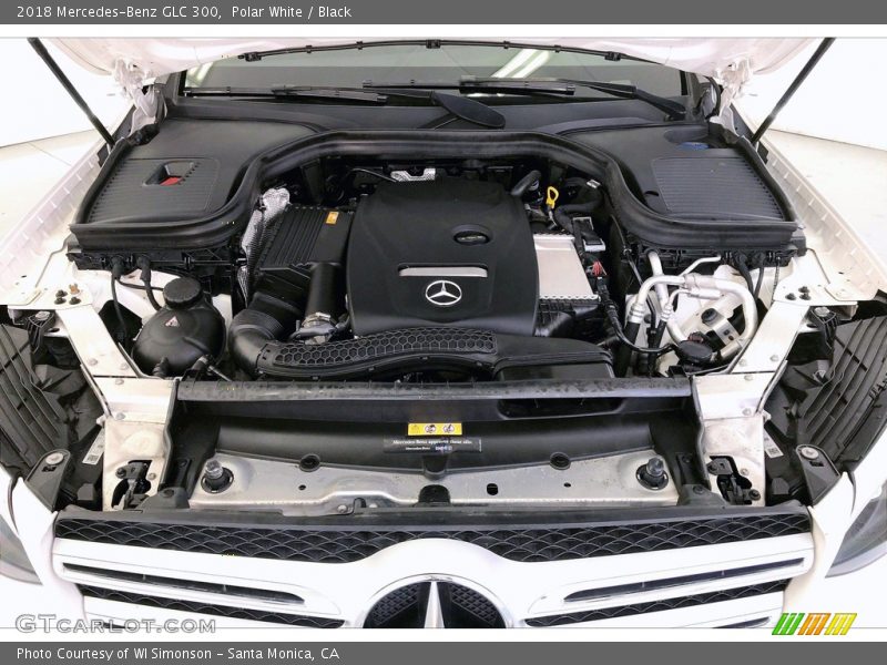 Polar White / Black 2018 Mercedes-Benz GLC 300