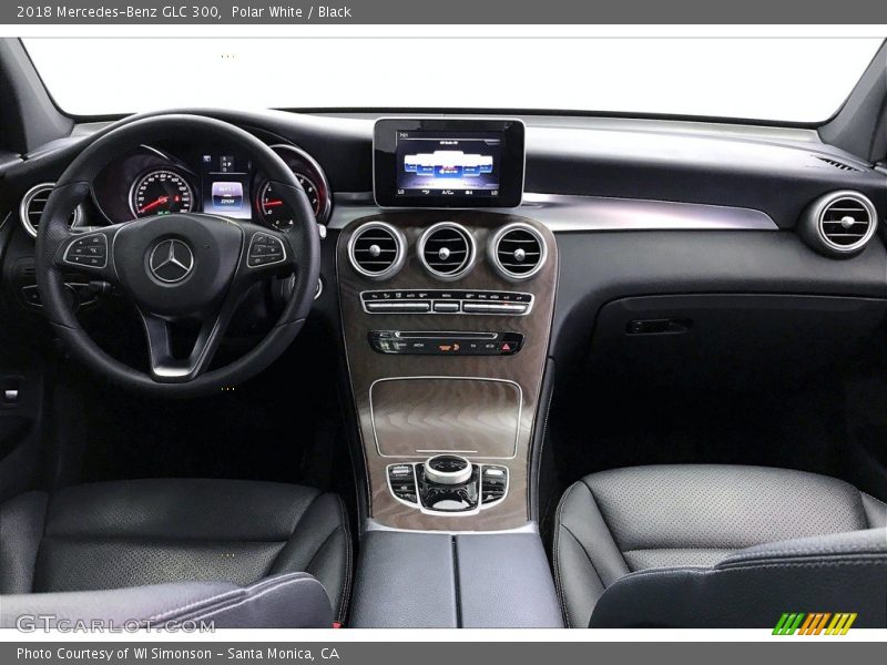 Polar White / Black 2018 Mercedes-Benz GLC 300