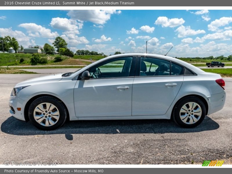Summit White / Jet Black/Medium Titanium 2016 Chevrolet Cruze Limited LS