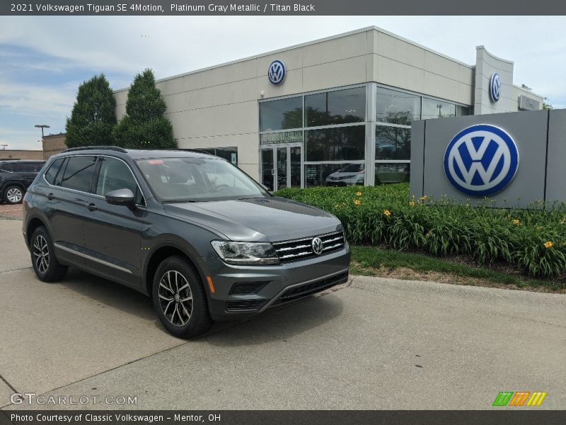 Front 3/4 View of 2021 Tiguan SE 4Motion