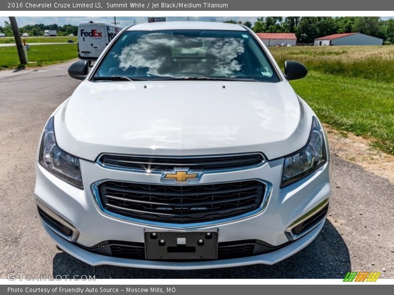 Summit White / Jet Black/Medium Titanium 2016 Chevrolet Cruze Limited LS