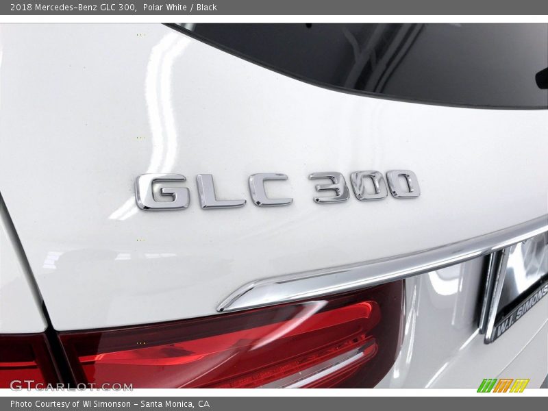 Polar White / Black 2018 Mercedes-Benz GLC 300
