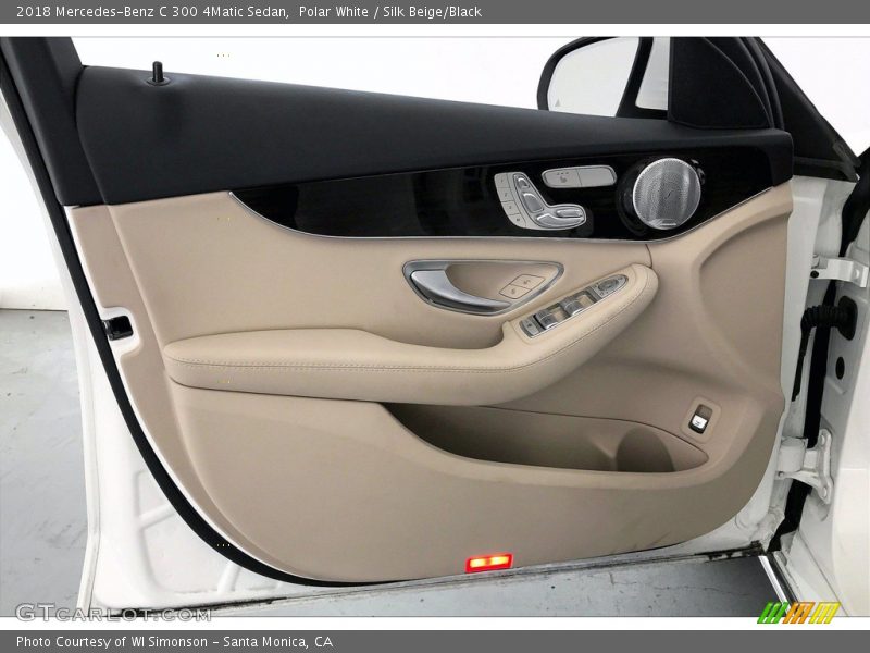 Polar White / Silk Beige/Black 2018 Mercedes-Benz C 300 4Matic Sedan
