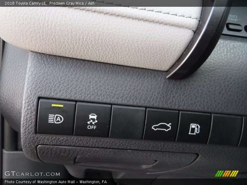 Predawn Gray Mica / Ash 2018 Toyota Camry LE