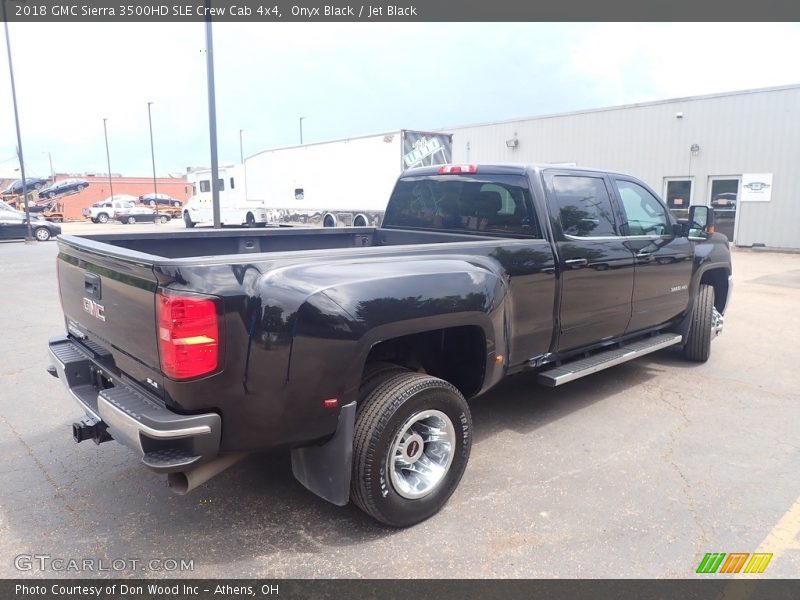 Onyx Black / Jet Black 2018 GMC Sierra 3500HD SLE Crew Cab 4x4