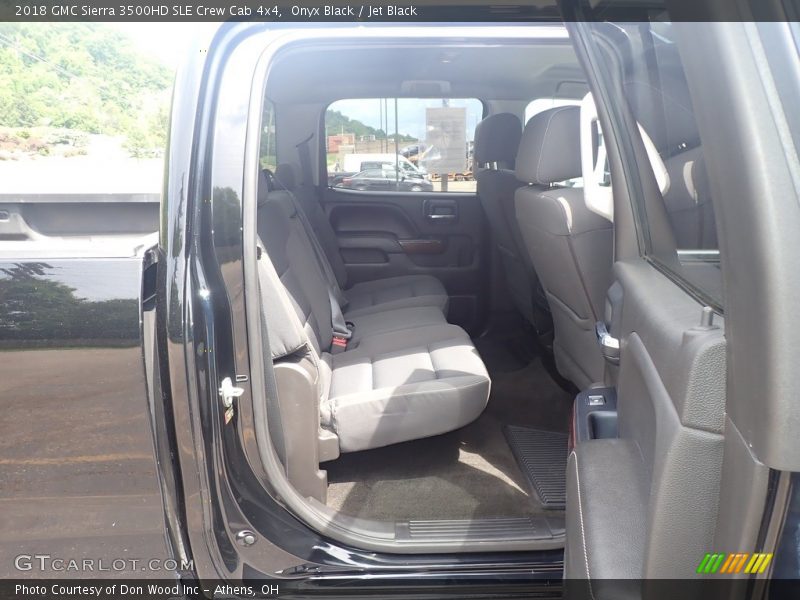 Onyx Black / Jet Black 2018 GMC Sierra 3500HD SLE Crew Cab 4x4